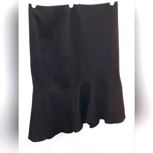 NWT The Limited size 6 classic black asymmetrical skirt excellent used condition